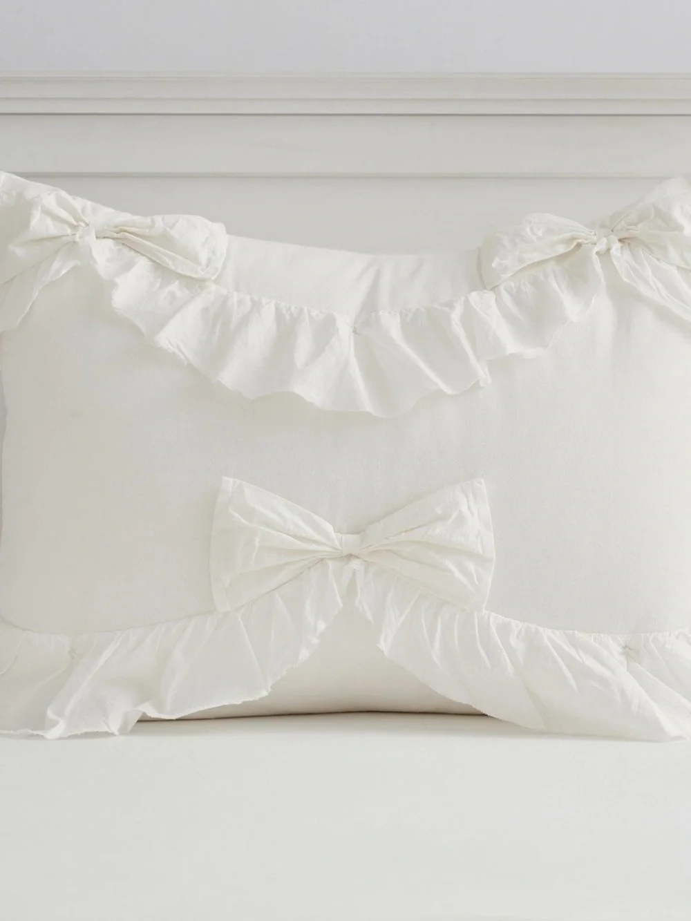 NWT Pottery Barn Teen LoveShackFancy Ruffle Bow Standard Sham Ivory